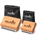 Brosses anti-poils Pilpoil tailles S et L en bois de hêtre avec leurs deux pochettes noires, pour chien et chat