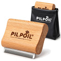 Brosse anti-poils Pilpoil en bois de hêtre avec sa pochette noire, pour chien et chat